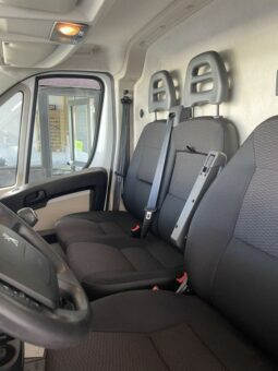 Peugeot Boxer 2.0 Blue HDI 130ch complet