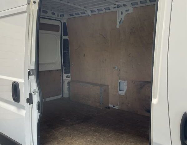 Peugeot Boxer 2.0 Blue HDI 130ch complet