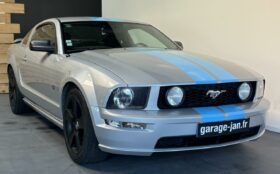 Ford Mustang GT COUPE 4.6 V8 305