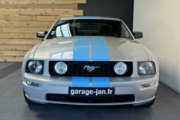 Ford Mustang GT COUPE 4.6 V8 305 complet