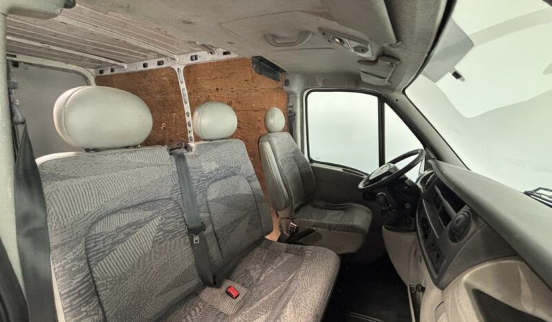 Renault Master II 2.5DCi -100cv complet