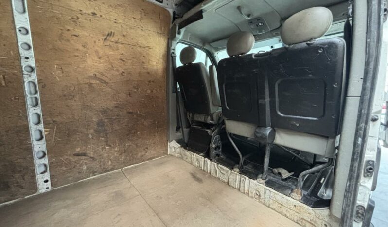 Renault Master II 2.5DCi -100cv complet