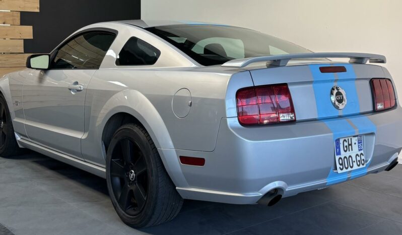 Ford Mustang GT COUPE 4.6 V8 305 complet
