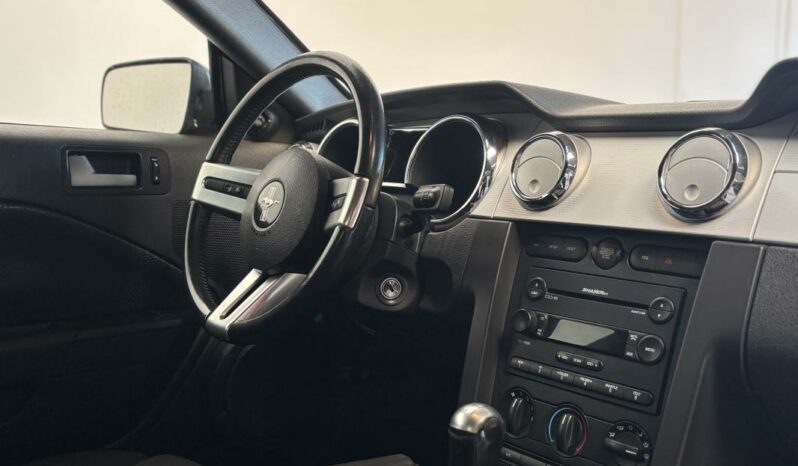 Ford Mustang GT COUPE 4.6 V8 305 complet