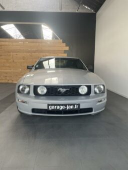 Ford Mustang GT COUPE 4.6 V8 305 complet