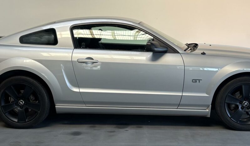 Ford Mustang GT COUPE 4.6 V8 305 complet